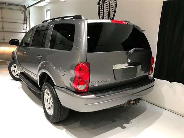 2005 Dodge Durango SLT 4WD 4dr SUV